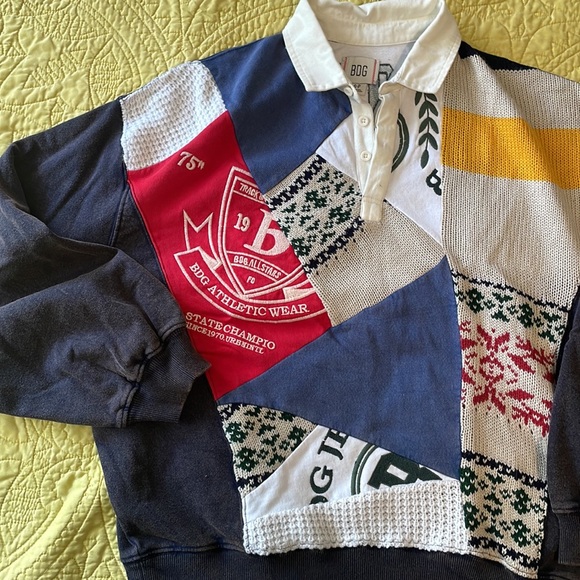 Never worn Pacsun patch sweatshirt - Picture 3 of 5